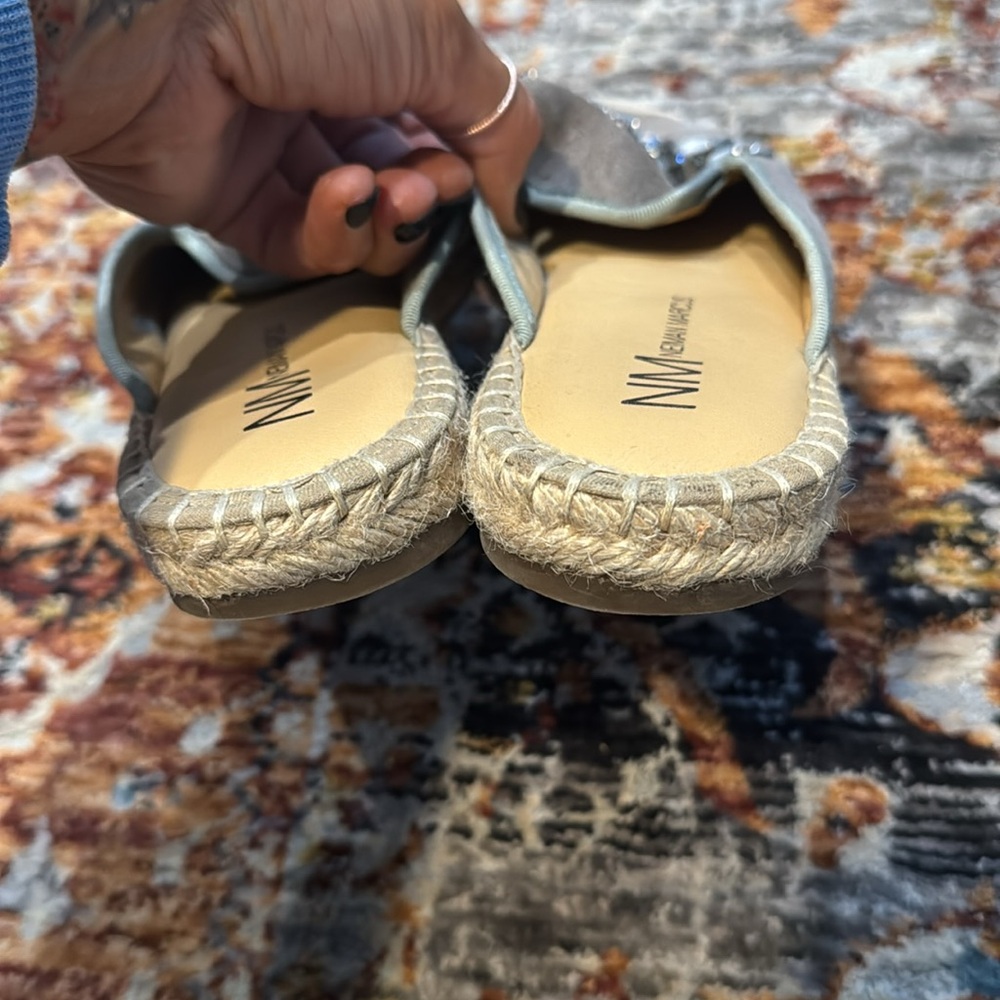 NEIMAN MARCUS jeweled espadrille mules 8 - Picture 9 of 9
